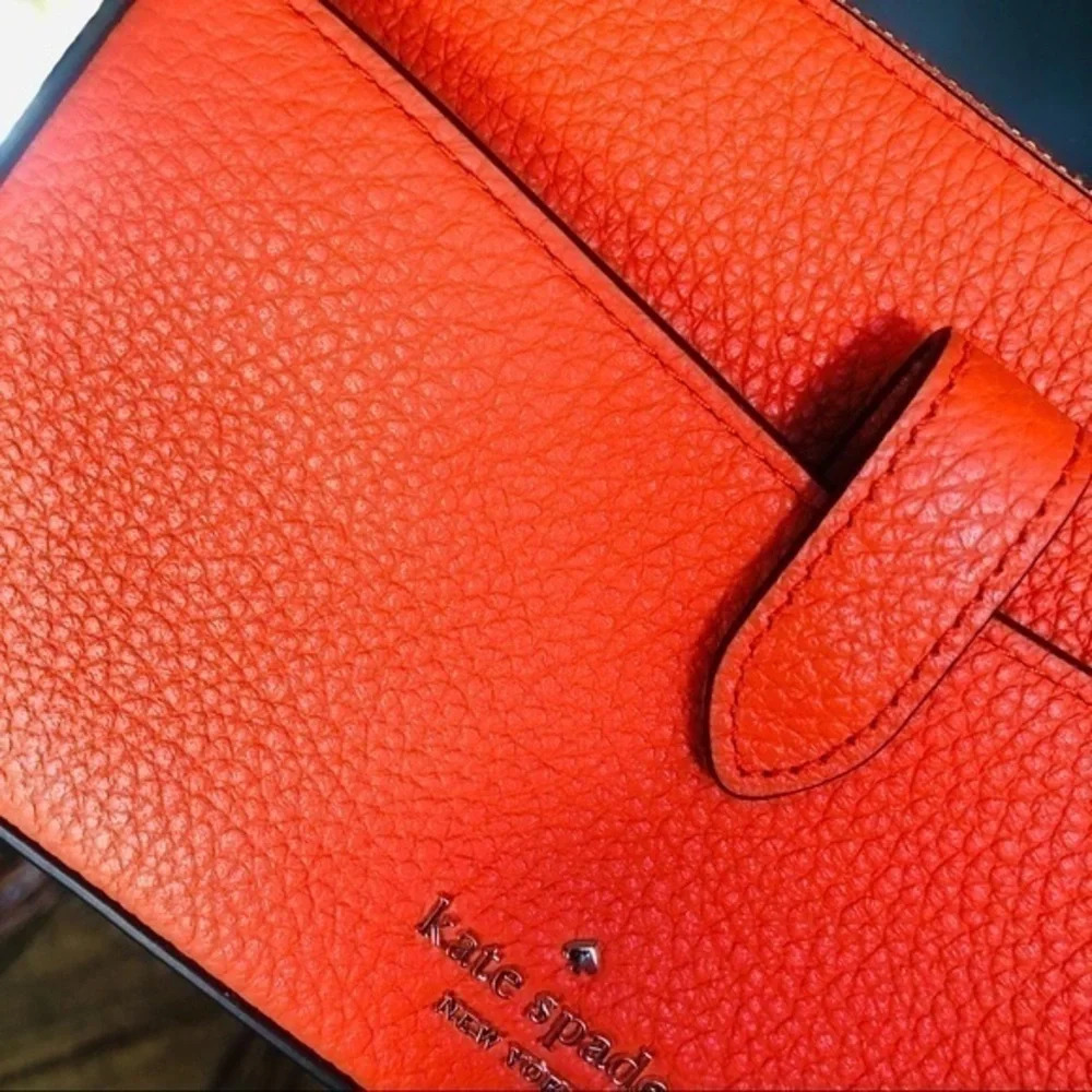 Kate Spade Pebbled Leather Crossbody Bag Card Slots Zip Closure NWT - Picture 2 of 4